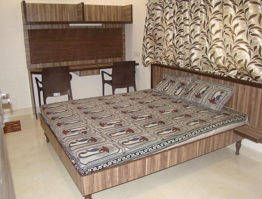 Hostel Lokhit Residency Boys *